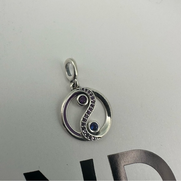 Pandora Sterling Silver Yin & Yang Balance Medallion Charm with Enamel & Crystal - Picture 8 of 9